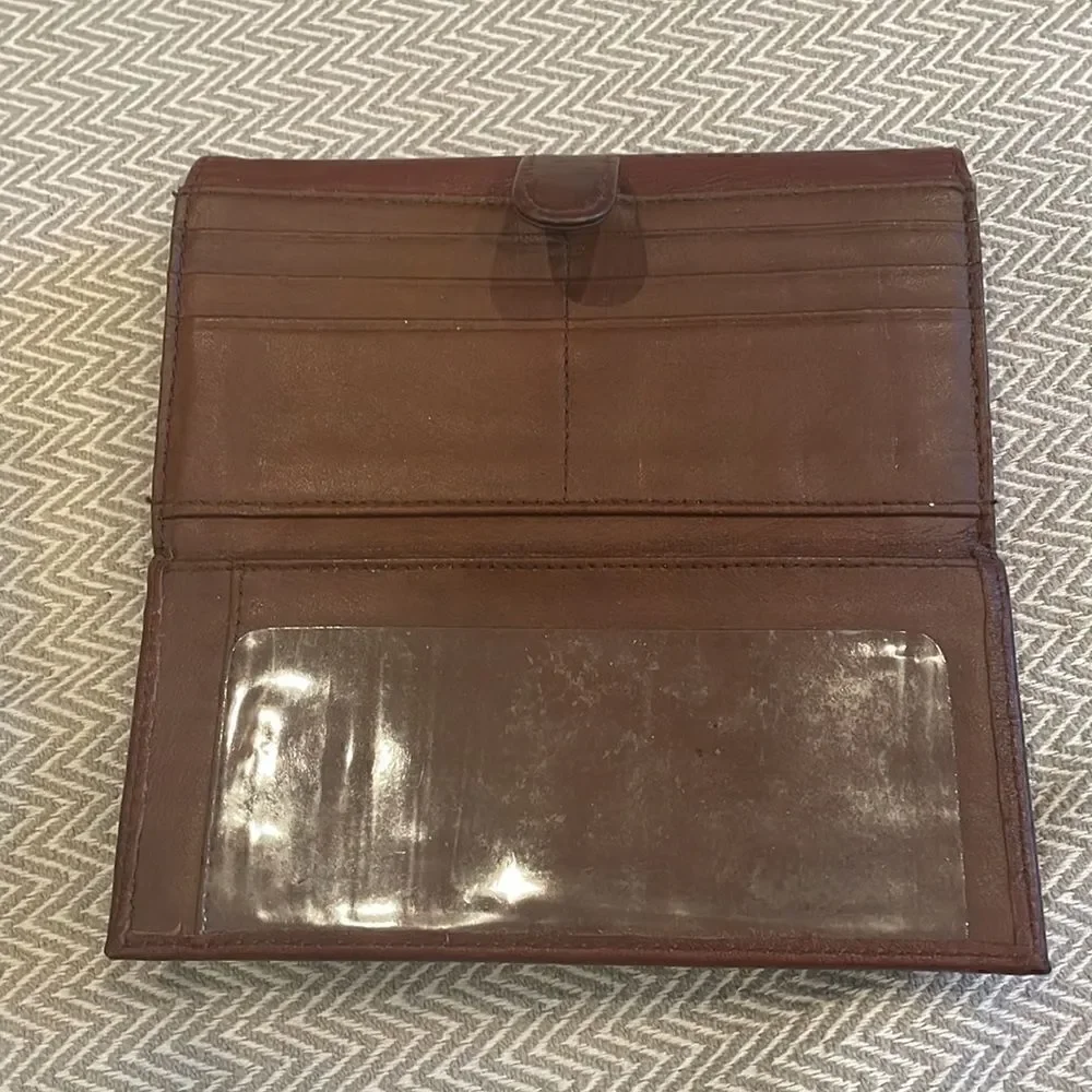 Carriage House Vintage Soft Leather Large Wallet